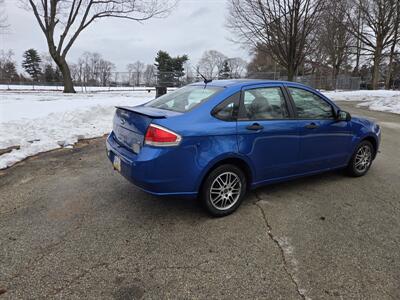 2010 Ford Focus SE - Photo 3 - Philadelphia, PA 19111