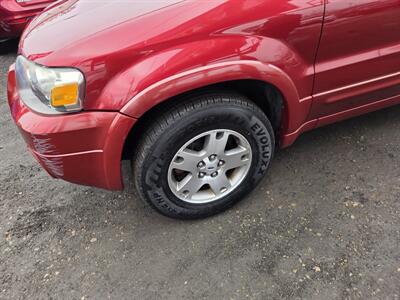 2005 Ford Escape Limited   - Photo 10 - Philadelphia, PA 19111