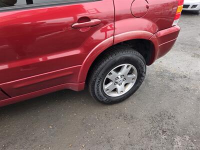 2005 Ford Escape Limited   - Photo 13 - Philadelphia, PA 19111