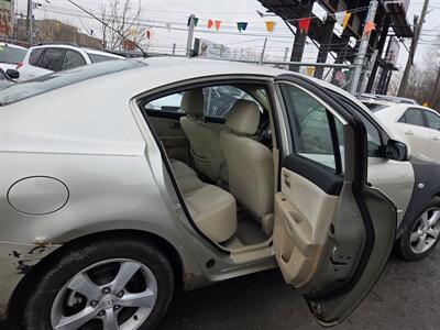 2005 Mazda Mazda3 i - Photo 8 - Philadelphia, PA 19111