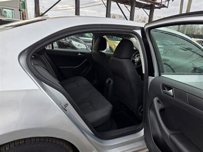 2014 Volkswagen Jetta S   - Photo 9 - Philadelphia, PA 19111