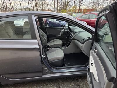 2017 Hyundai ACCENT SE - Photo 8 - Philadelphia, PA 19111