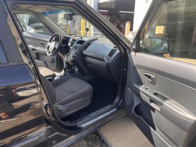 2013 Kia Soul   - Photo 12 - Philadelphia, PA 19111