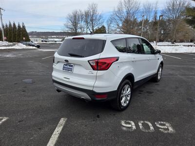 2019 Ford Escape SE   - Photo 6 - Philadelphia, PA 19111