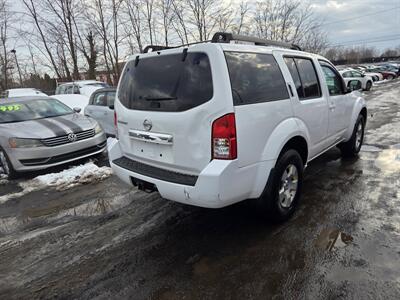 2010 Nissan Pathfinder S   - Photo 4 - Philadelphia, PA 19111