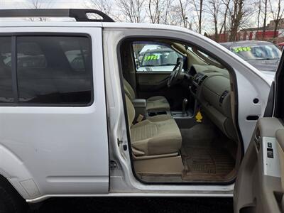 2010 Nissan Pathfinder S   - Photo 13 - Philadelphia, PA 19111