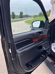 2021 Lincoln Navigator Reserve - Photo 16 - Poplar Bluff, MO 63901