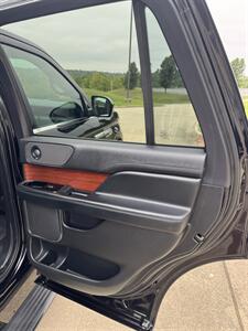 2021 Lincoln Navigator Reserve - Photo 25 - Poplar Bluff, MO 63901