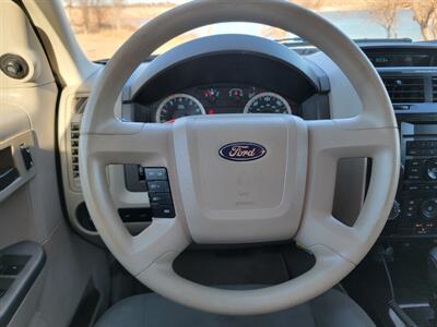 2012 Ford Escape XLS 2-OWNER 2.5L RUNS & DRIVES GREAT!! A/C IS COLD   - Photo 20 - Woodward, OK 73801
