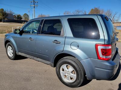 2012 Ford Escape XLS 2-OWNER 2.5L RUNS & DRIVES GREAT!! A/C IS COLD   - Photo 6 - Woodward, OK 73801