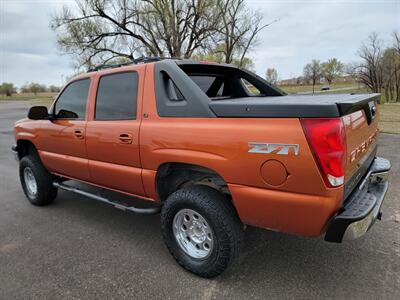 2005 Chevrolet Avalanche 1OWNER LT Z71 4X4*LEATHER LOADED*ROOF 5.3L**A/C**   - Photo 6 - Woodward, OK 73801