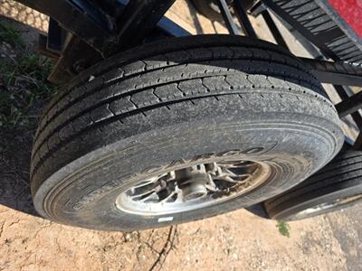 2021 Buckeye Max light 48' LOW PROFILE 3-CAR NON-CDL WEDGE TRAILER NEWER TIRES & BRAKES WELL MAINT!! - Photo 13 - Woodward, OK 73801
