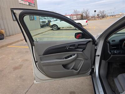 2014 Chevrolet Malibu 95K ML.1OWNER*GAS SAVER*RUNS & DRIVES GREAT*A/C   - Photo 46 - Woodward, OK 73801