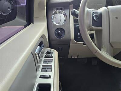 2013 Ford Expedition 4X4 1OWNER RUNS & DRIVES GREAT A/C GOOD TIRES   - Photo 16 - Woodward, OK 73801