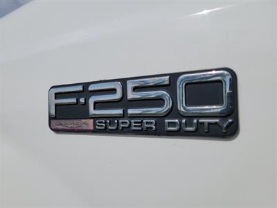 2004 Ford F-250 Super Duty Lariat   - Photo 13 - Woodward, OK 73801