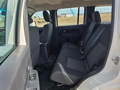 2009 Jeep Liberty 4WD 3.7L RUNS&DRIVES GREAT NEW TIRES A/C COLD!   - Photo 39 - Woodward, OK 73801