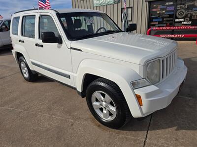 2009 Jeep Liberty 4WD 3.7L RUNS&DRIVES GREAT NEW TIRES A/C COLD!   - Photo 1 - Woodward, OK 73801