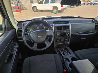 2009 Jeep Liberty 4WD 3.7L RUNS&DRIVES GREAT NEW TIRES A/C COLD!   - Photo 32 - Woodward, OK 73801