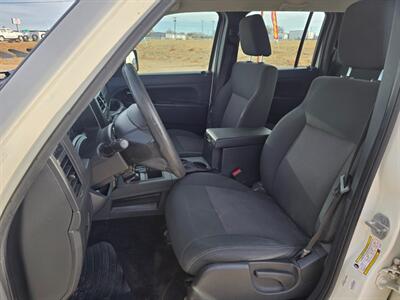 2009 Jeep Liberty 4WD 3.7L RUNS&DRIVES GREAT NEW TIRES A/C COLD!   - Photo 18 - Woodward, OK 73801