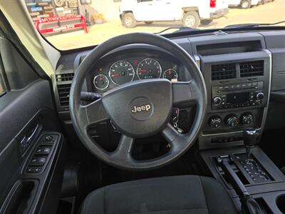 2009 Jeep Liberty 4WD 3.7L RUNS&DRIVES GREAT NEW TIRES A/C COLD!   - Photo 17 - Woodward, OK 73801