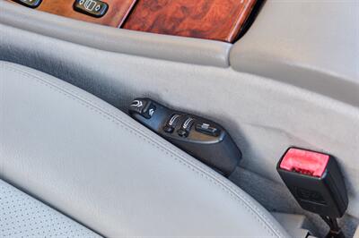 1999 Mercedes-Benz CLK CLK 320   - Photo 53 - Palm Springs, CA 92264
