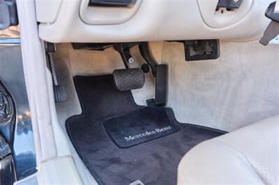 1999 Mercedes-Benz CLK CLK 320   - Photo 49 - Palm Springs, CA 92264