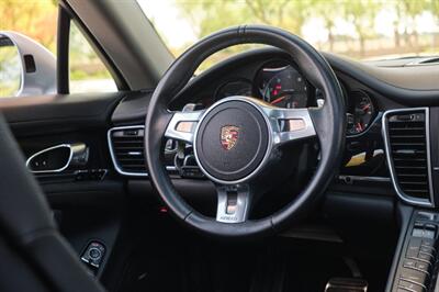 2016 Porsche Panamera Edition   - Photo 97 - Palm Springs, CA 92262