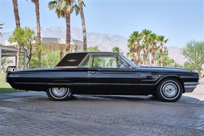 1965 Ford Thunderbird   - Photo 3 - Palm Springs, CA 92262