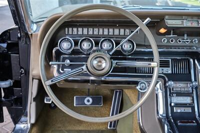 1965 Ford Thunderbird   - Photo 8 - Palm Springs, CA 92262