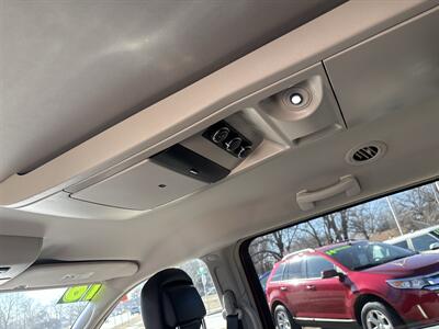 2016 Chrysler Town & Country Touring - Photo 23 - Topeka, KS 66608