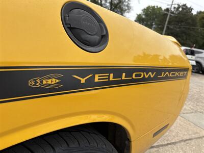 2012 Dodge Challenger SRT8 Yellow Jacket   - Photo 13 - Topeka, KS 66608
