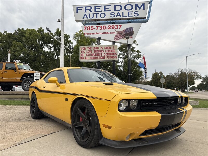 2012 Dodge Challenger SRT8