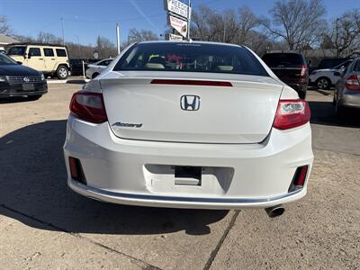 2013 Honda Accord EX-L w/Navi - Photo 4 - Topeka, KS 66608