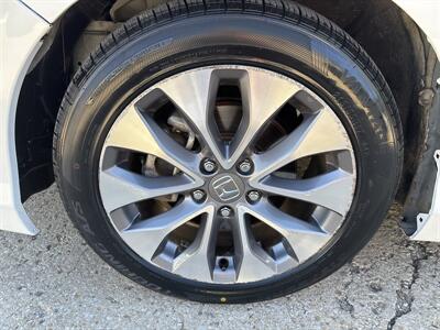 2013 Honda Accord EX-L w/Navi - Photo 8 - Topeka, KS 66608