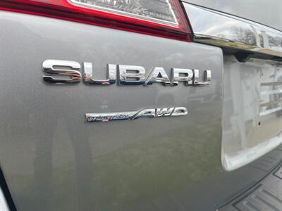 2011 Subaru Outback 2.5i Premium   - Photo 10 - Topeka, KS 66608