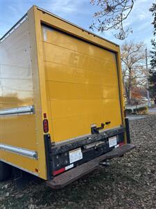 2017 GMC Savana 3500   - Photo 4 - Topeka, KS 66608