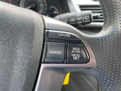 2014 Honda Odyssey LX   - Photo 13 - Topeka, KS 66608
