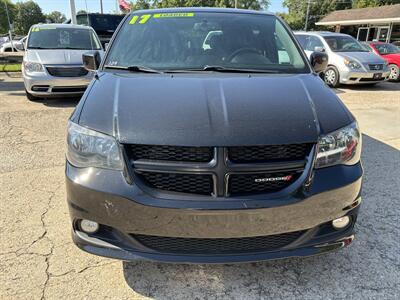 2017 Dodge Grand Caravan GT   - Photo 3 - Topeka, KS 66608