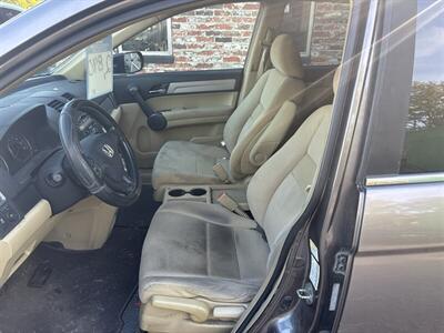 2011 Honda CR-V SE - Photo 3 - Topeka, KS 66608