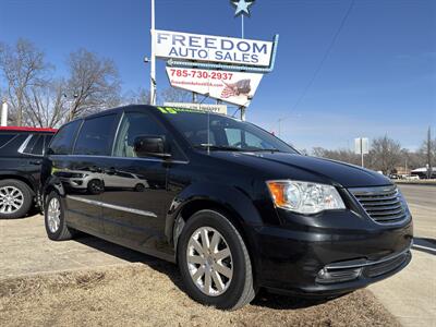 2015 Chrysler Town & Country Touring Van