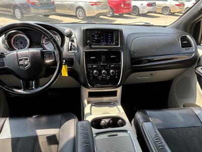 2019 Dodge Grand Caravan SXT   - Photo 13 - Topeka, KS 66608