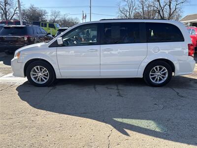2016 Dodge Grand Caravan SXT Plus   - Photo 4 - Topeka, KS 66608