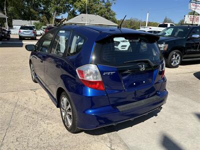 2013 Honda Fit Sport   - Photo 6 - Topeka, KS 66608