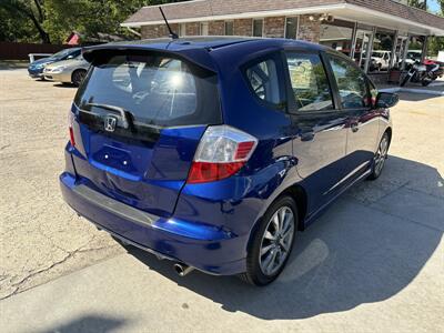 2013 Honda Fit Sport   - Photo 8 - Topeka, KS 66608