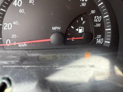 2004 Toyota Camry LE   - Photo 17 - Topeka, KS 66608