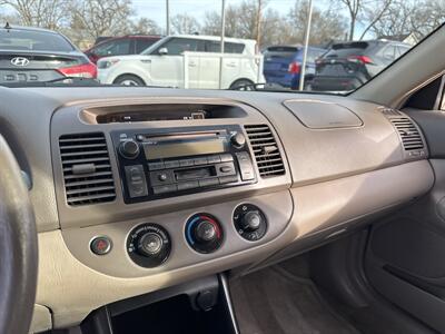 2004 Toyota Camry LE   - Photo 18 - Topeka, KS 66608