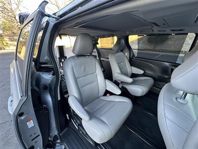 2020 Toyota Sienna XLE 7-Passenger HANDICAP WHEELCHAIR ACCESSIBLE VAN - Photo 15 - Sacramento, CA 95821