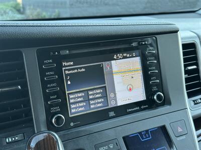 2020 Toyota Sienna XLE 7-Passenger HANDICAP WHEELCHAIR ACCESSIBLE VAN - Photo 16 - Sacramento, CA 95821