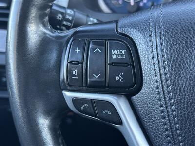 2020 Toyota Sienna XLE 7-Passenger HANDICAP WHEELCHAIR ACCESSIBLE VAN - Photo 19 - Sacramento, CA 95821