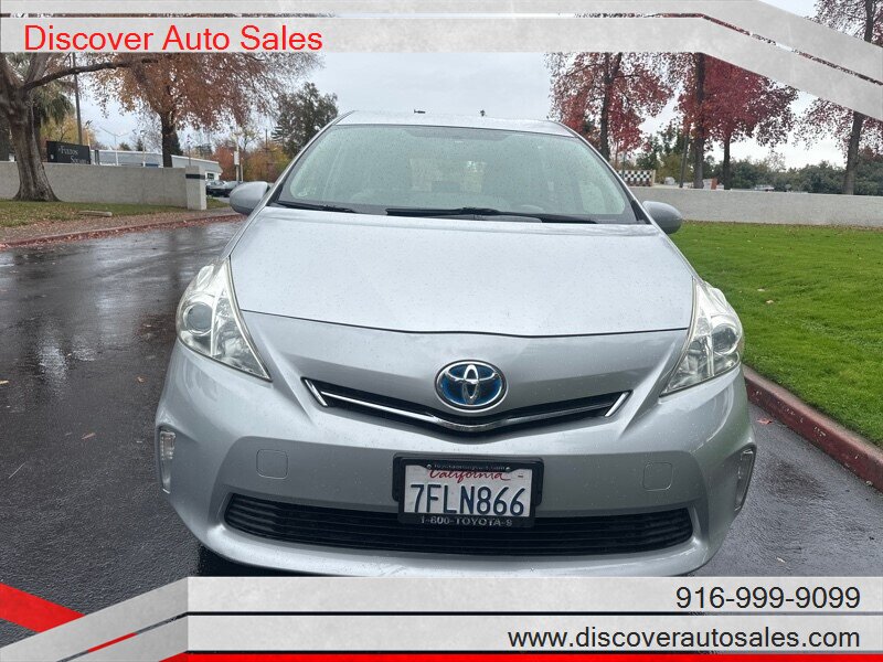 2014 Toyota Prius v Two  